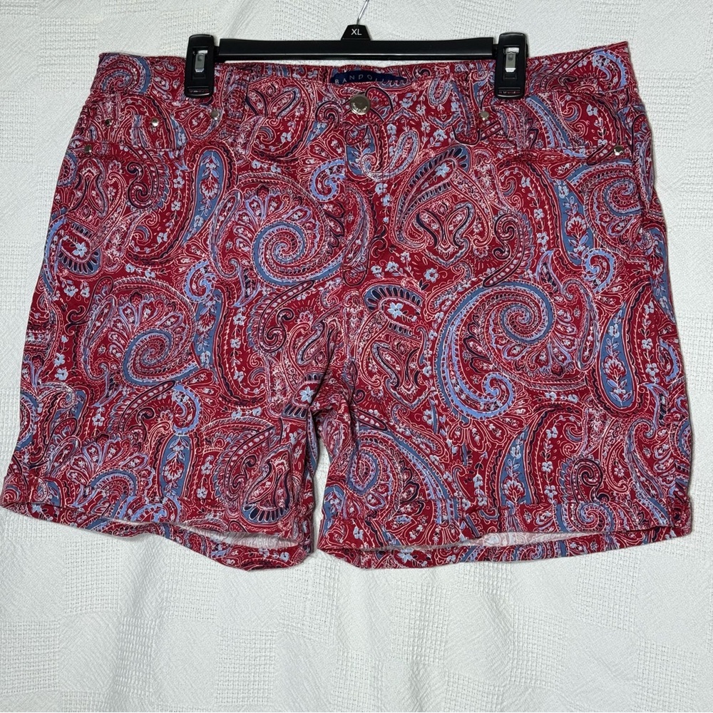 Bandolino Women's Size 16 Stretch Amy‎ Paisley Cuffed Shorts